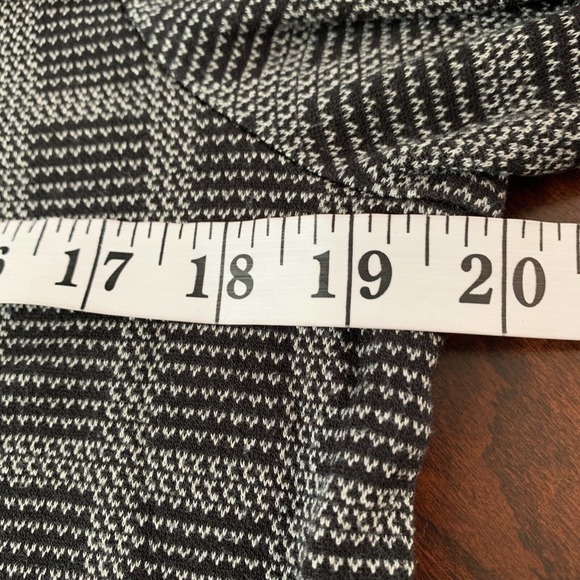 J Jill Wearever Collection Shift Dress Sz M 3/4 Sleeve Houndstooth Checkered - Picture 6 of 9